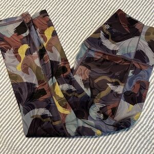 Athleta ✨ Salutation 7/8 legging